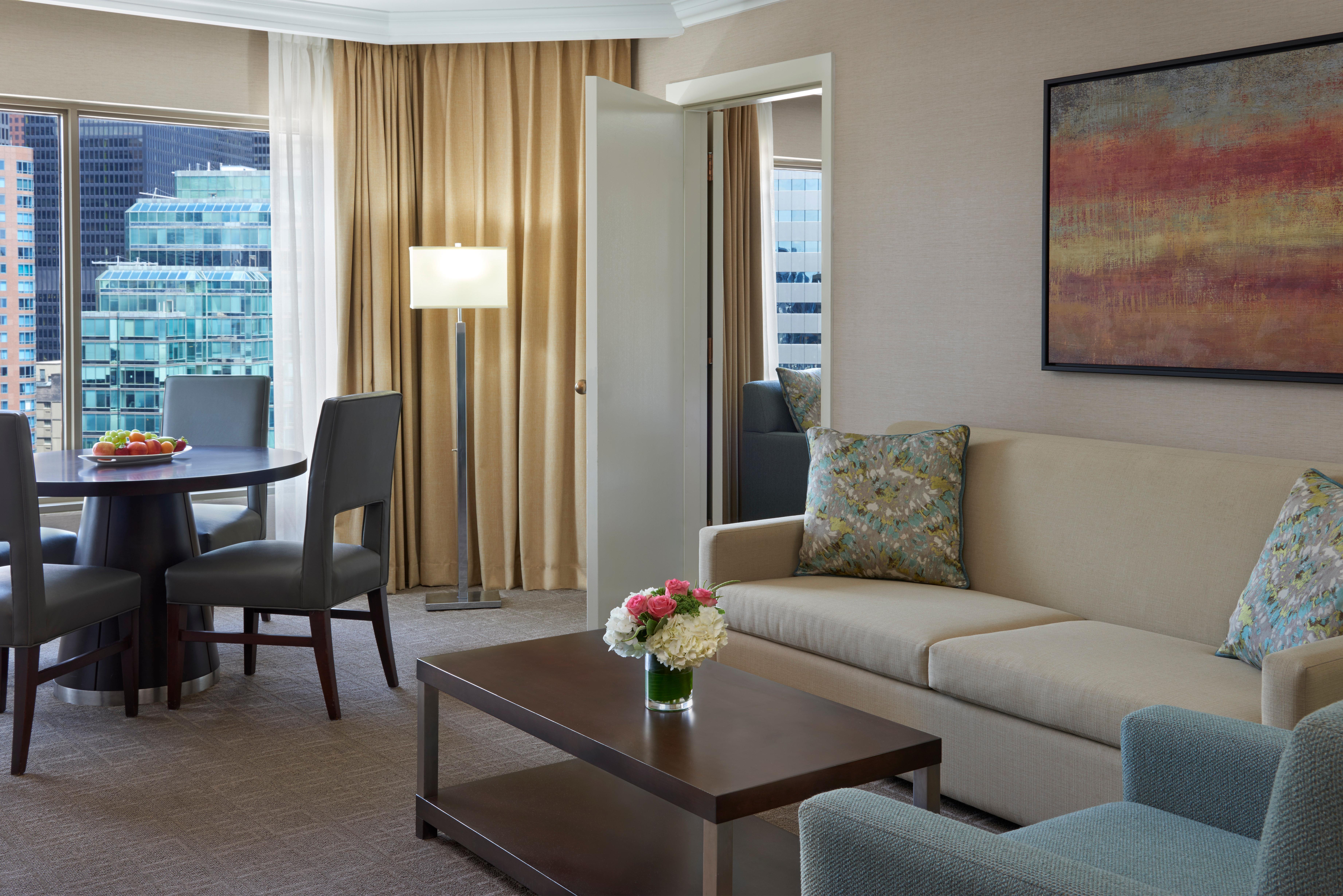 Intercontinental Toronto Centre By Ihg Hotel Exterior foto