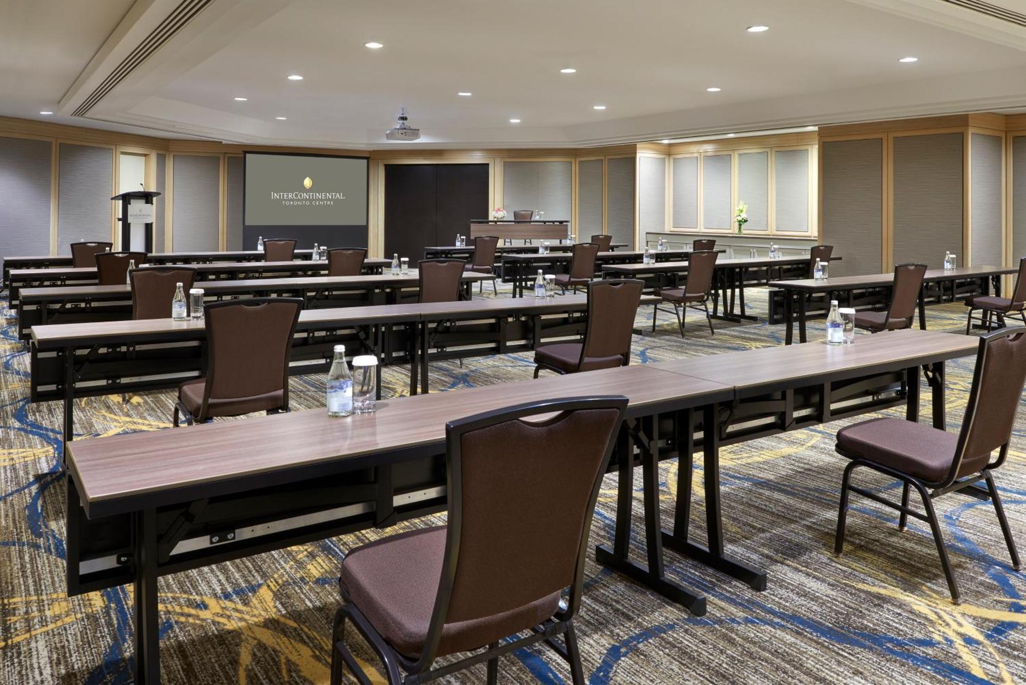 Intercontinental Toronto Centre By Ihg Hotel Exterior foto
