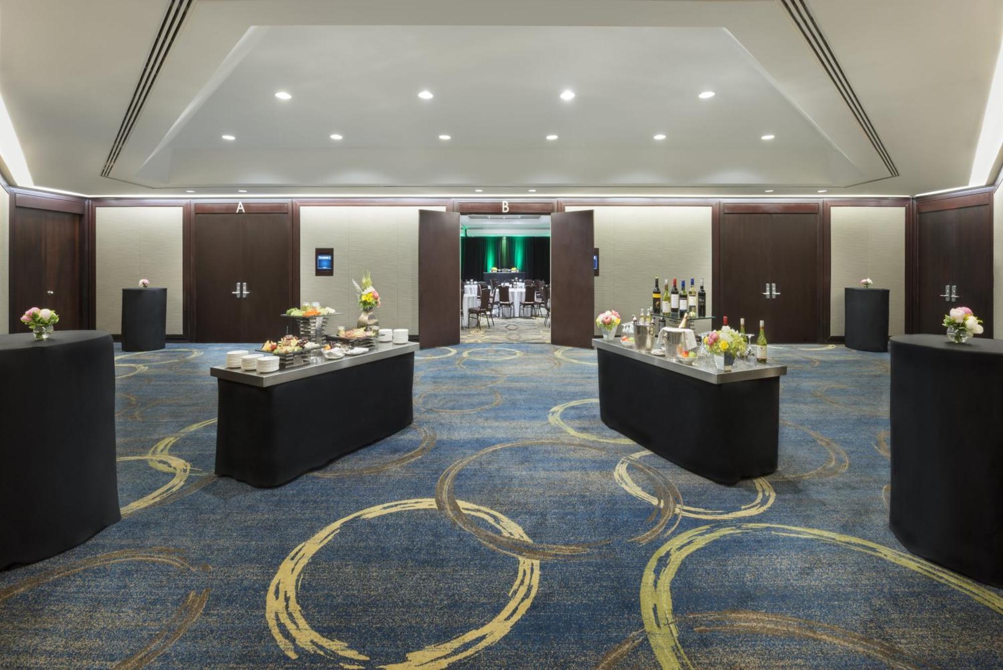 Intercontinental Toronto Centre By Ihg Hotel Exterior foto